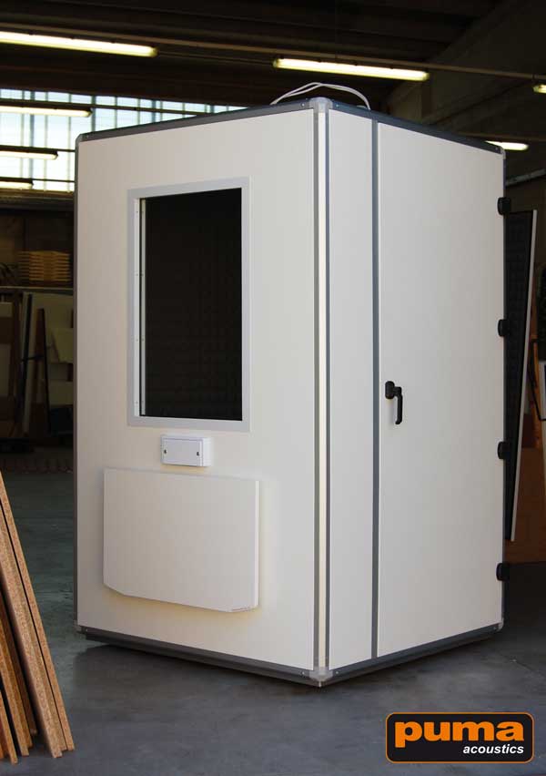cabina-insonorizzata-132x132-cm-02